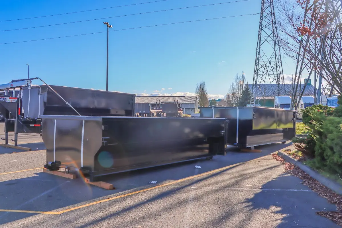 Professional dumpster rental and junk removal service in Doraville